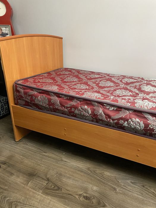 Кровать односпальная