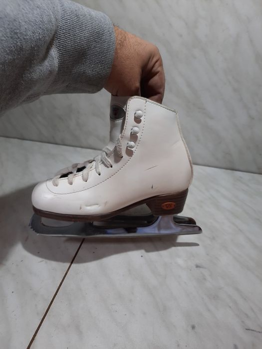 Patine gheata profesionale patinaj artistic 52 Riedell marime eu  30
