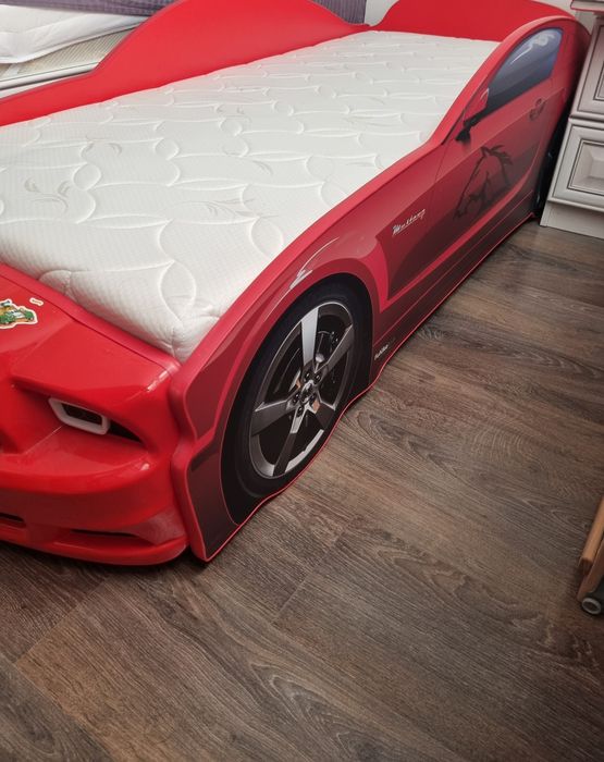 Детская кровать машинка Mustang