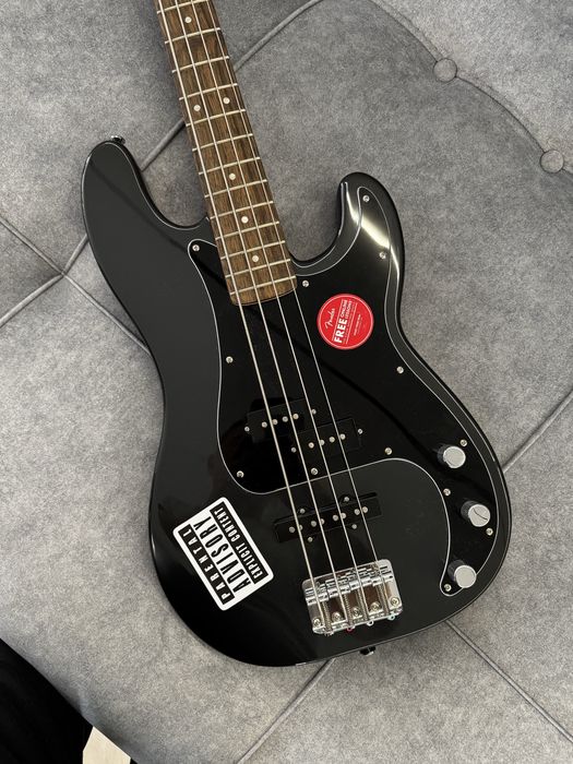Squier Precision Bass