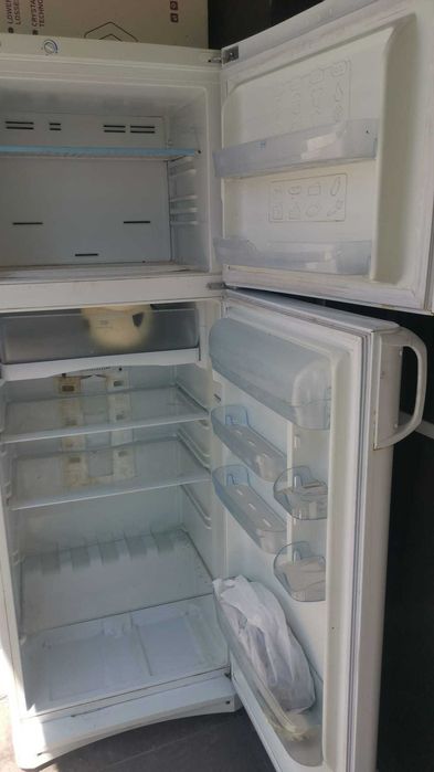 indesit TAN6 FNF combina - releu starter defect