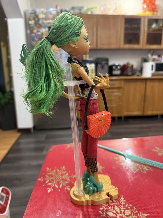 Кукла Monster High Дженифер Лонг