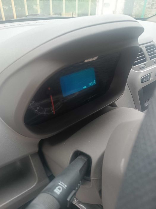 Chevrolet Cobalt 2022 — 3