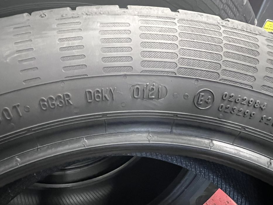 Летни гуми 215/55 R17 Continental