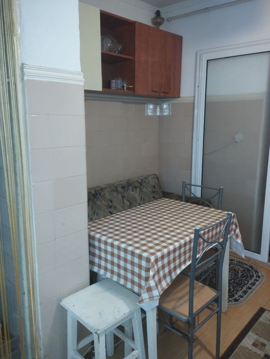 Apartament 2 camere, semidecomandat, 54mp,4/4,cartier Prundu