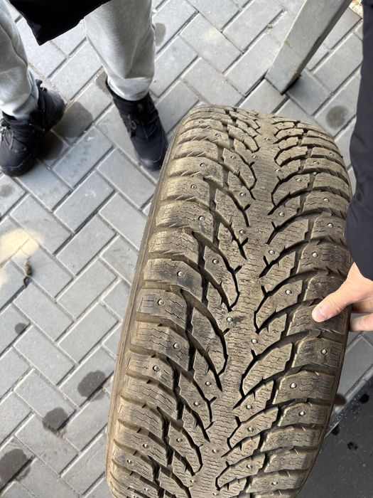 Резина нокия в отличном состояние