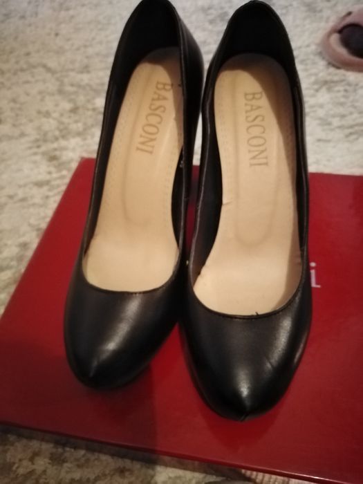 Черные туфли/каблуки