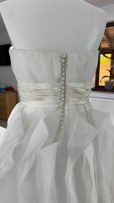 Rochie de mireasă scurtă