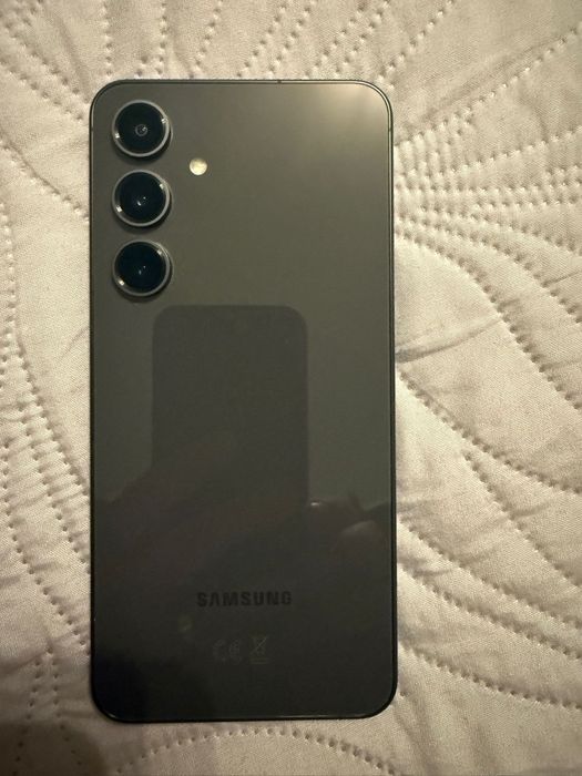 Vand Samsung S24FE