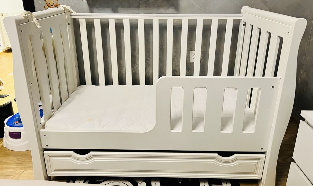 Vand Patut bebe din lemn-Royal White+saltea cocos+organizator