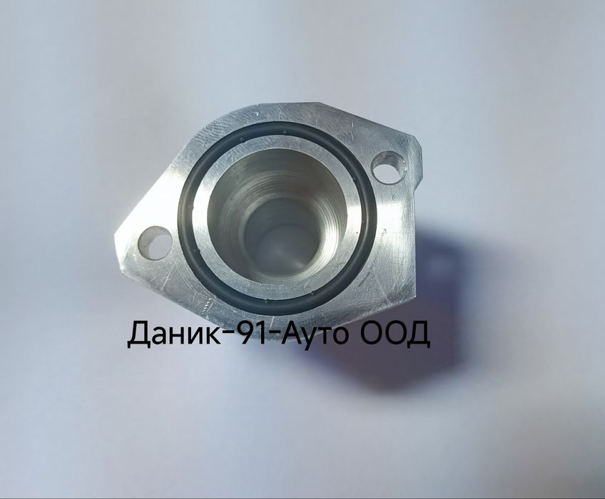Алуминиев Фланец за охладителна течност VW,AUDI