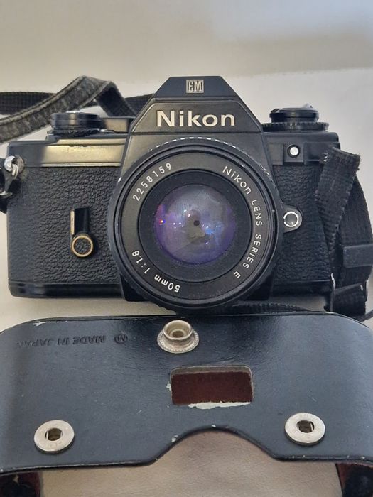 NIKON-EM тяло и два броя обективи и филтър