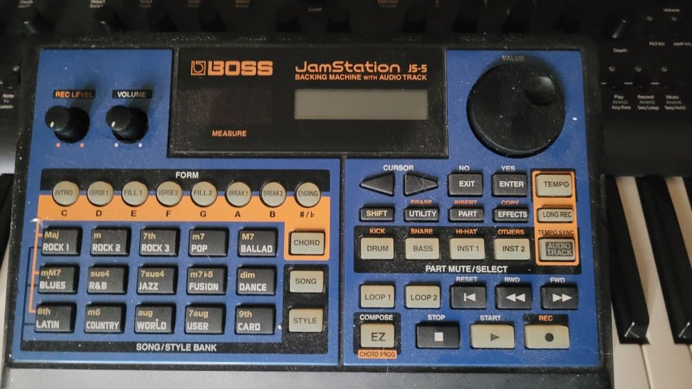 Drum Machine (drum machines)