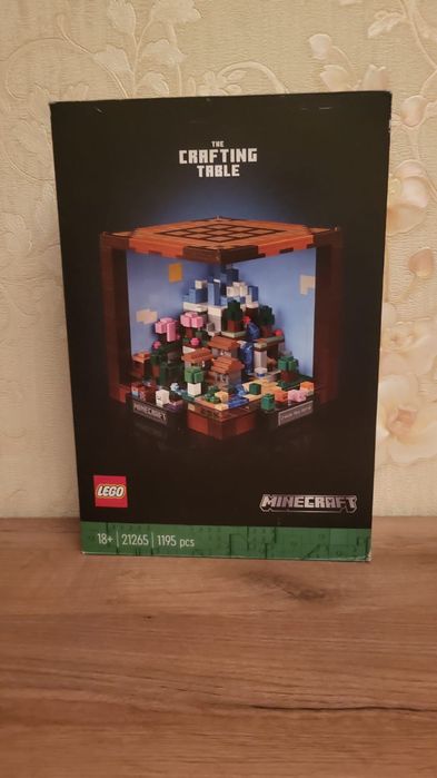 Lego Minecraft 21265 "The crafting table"