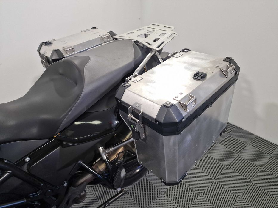 BMW F800 GS ABS 2010, cu cutii, pregătită pentru touring – Garanție