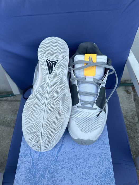 JA Morant 1 light smoke grey