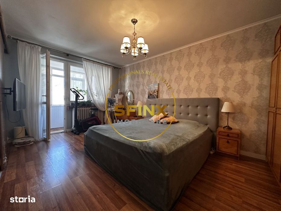 Apartament 3 camere de vanzare zona Decebal — fotografia 1