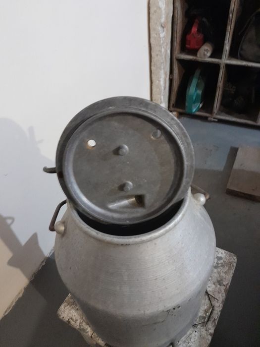 Бидон для  доильного  аппарата