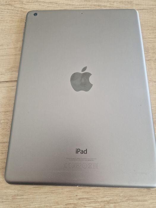 IPad Air 1 WiFi 16 GB модел A1474