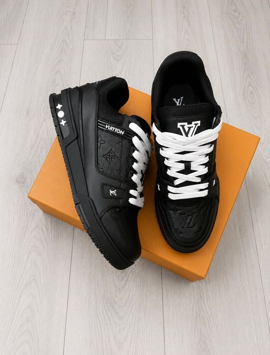 Louis Vuitton LV Trainer Black Monogram Leather 41