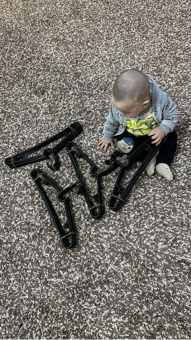 Срочно продам вешалку