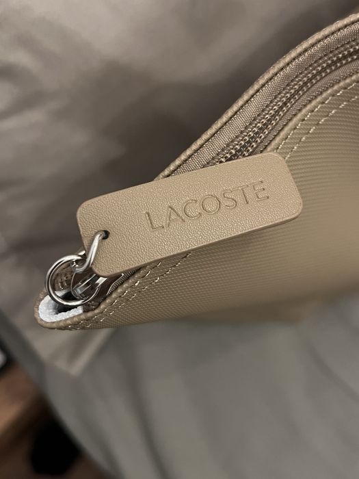 Бежевый Шопер Lacoste