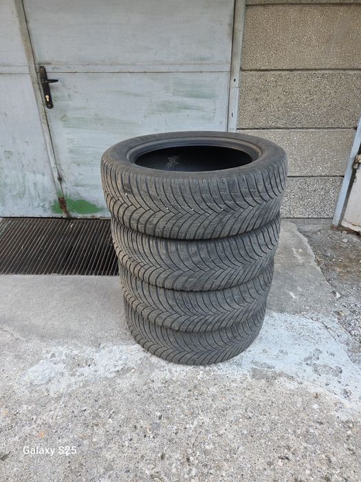 Зимни гуми 4 броя Firestone Winterhawk 4 Dot 3421 XL 225/60/18