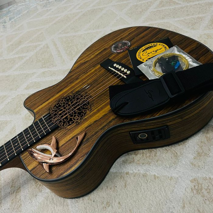 Гитара в отличном состояний