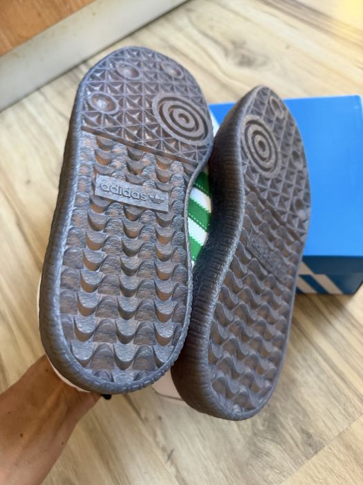Оригинални нови кожени кецове Adidas Sambae ! 39,40 н