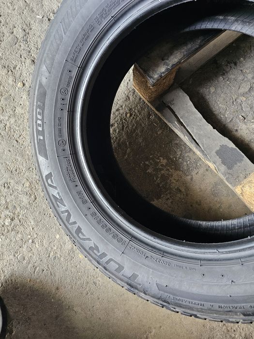 2 anvelope vara 195 65 15 Bridgestone