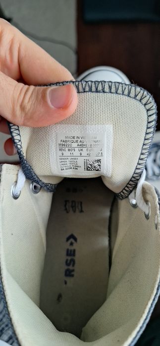 Custom Hand-Painted Converse All Star – Unique Design