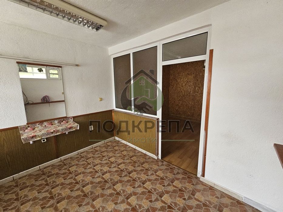 Продава се Магазин в Съединение - 32 кв.м за 875 €/кв.м - Снимка #3