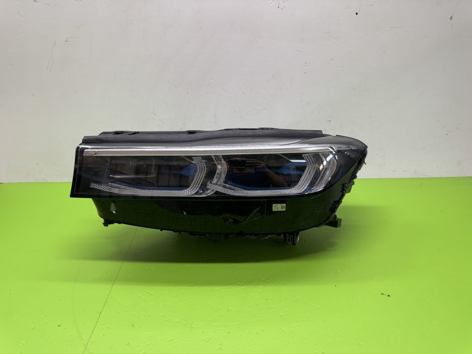 Far bmw G11 G12 lci Laser 2019-2022 stanga