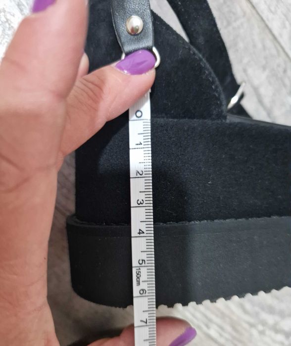 Sandale Essteffa nr. 33