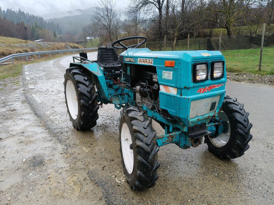 Tractoras Bertolini 4x4 33Cai
