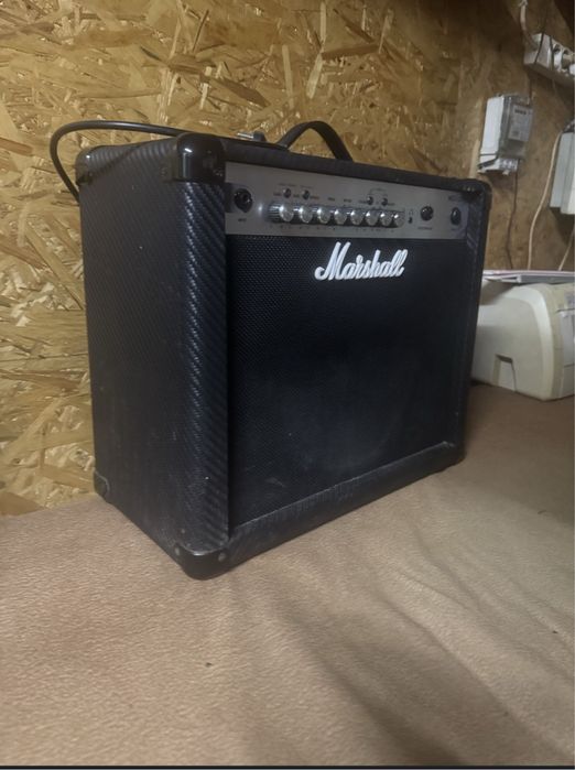 Комбо уселитель Marshal