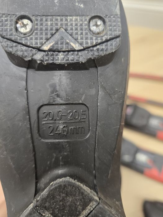 Горнолыжное снаряжение