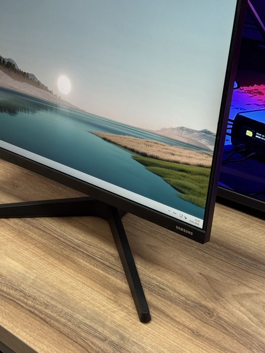 Монитор Samsung Full HD 75Hz 22 дюйм