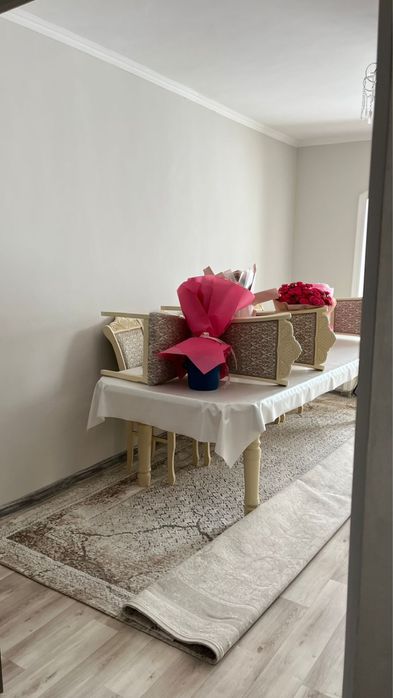 Толе би пр,92 дом сатылады.