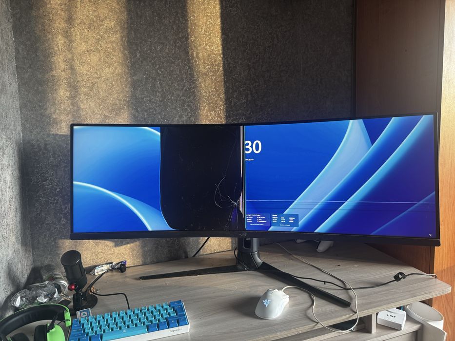 Монитор asus rog strix xg43vq