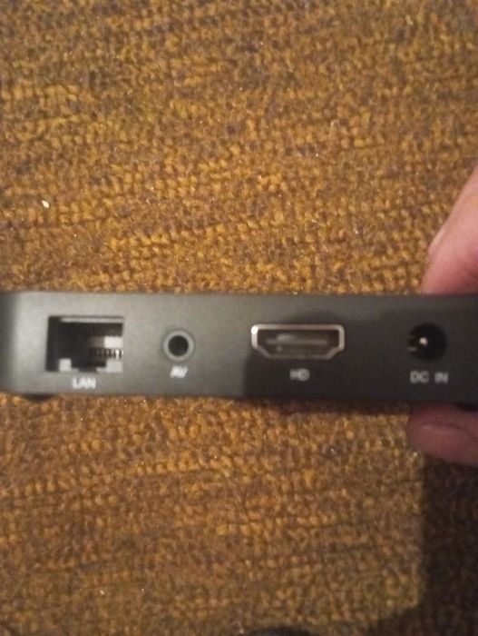 Smart TV

pristavka

Android

Smart TV

Box Q5,