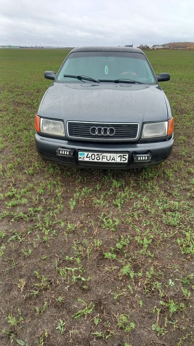 Продам Ауди 100 с4 1993 г.в.