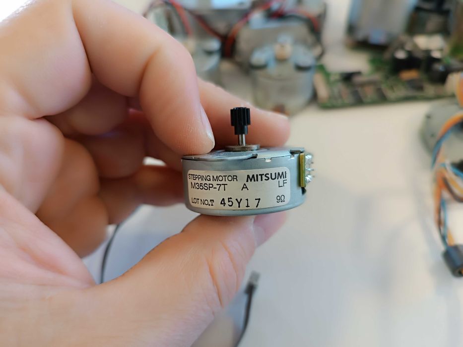 Motorașe pas cu pas (stepper motors) Mitsumi, Airpax, Mototech