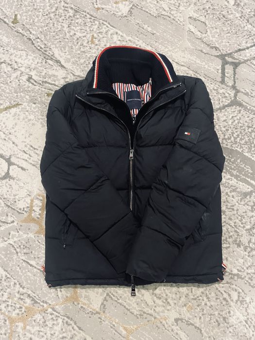 Продам куртку Tommy hilfiger