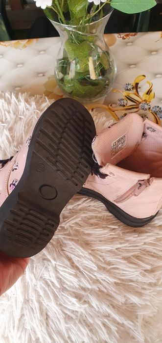 Ghetute fetita roz minnie 25