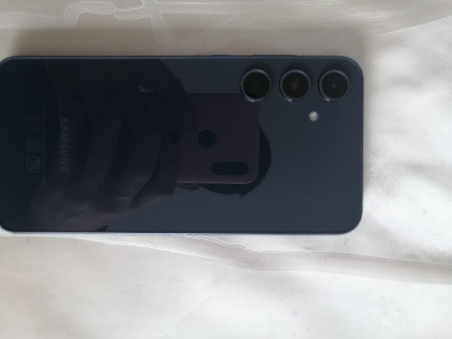 Срочно продаётся телефон