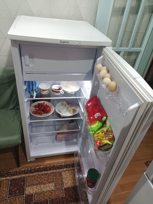 Продам холодильник Бирюса
