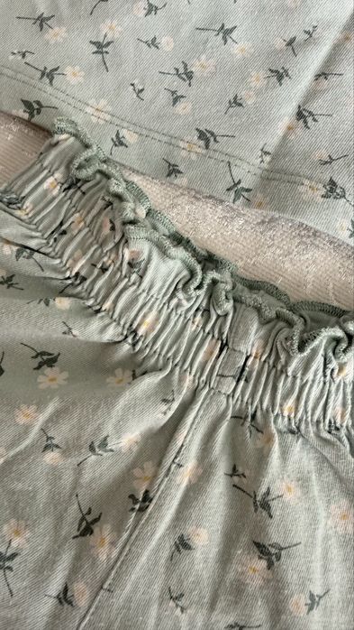продам летнюю двойку на девочек