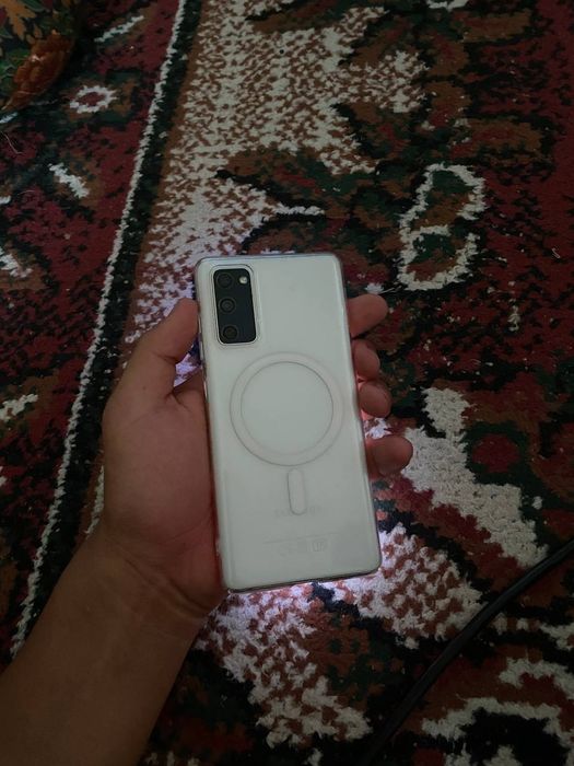 Samsung s20FE 128