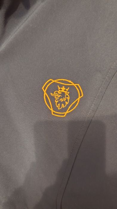 SCANIA софтшел яке
